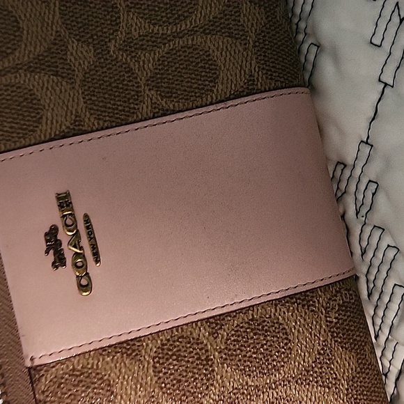 Coach Brown and Pink Wallet - Picture 9 of 16